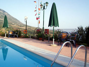 Garbis & Appart hôtel 2*