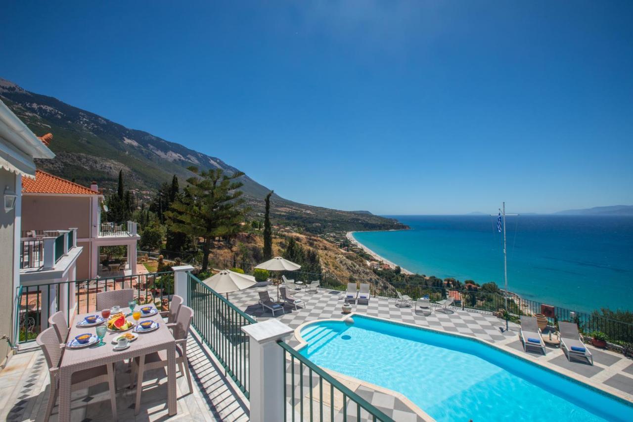 Garbis & Aparthotel Lourdata (Kefalonia)