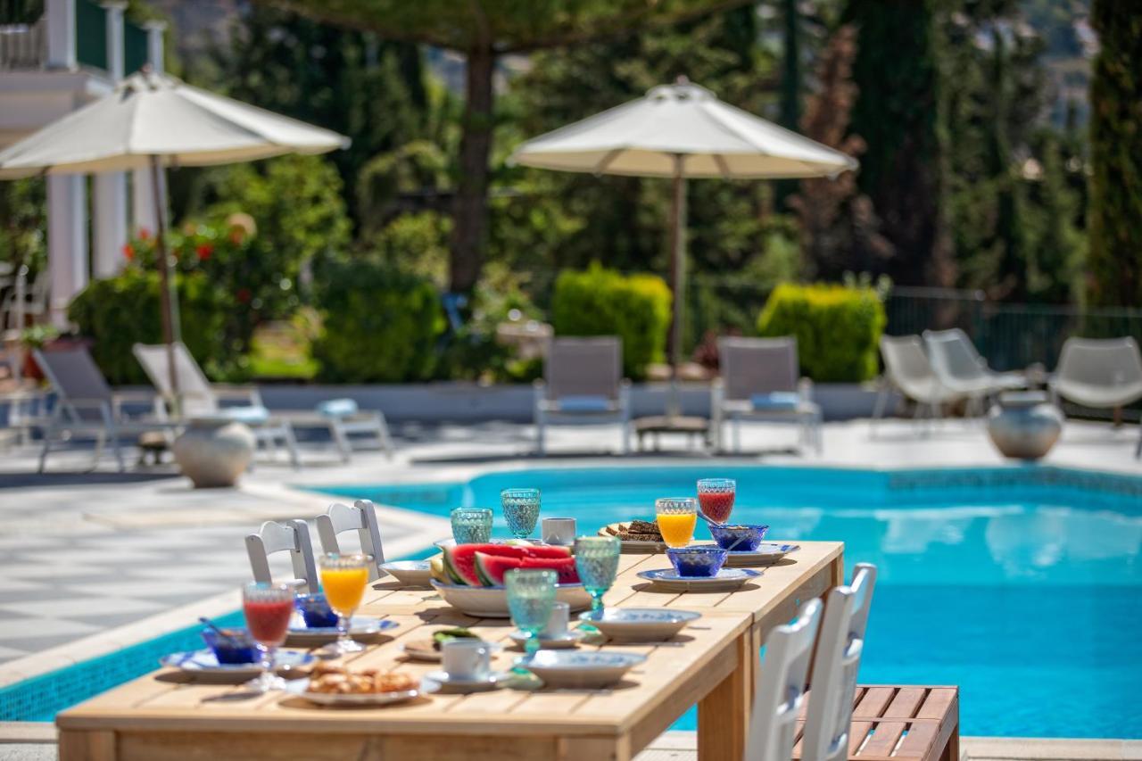 Apartahotel Garbis & 2*