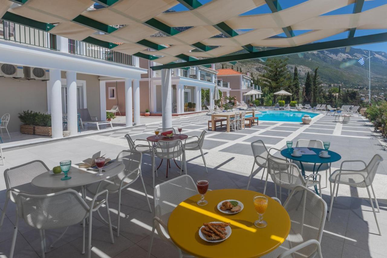 Garbis & Lourdata (Kefalonia)