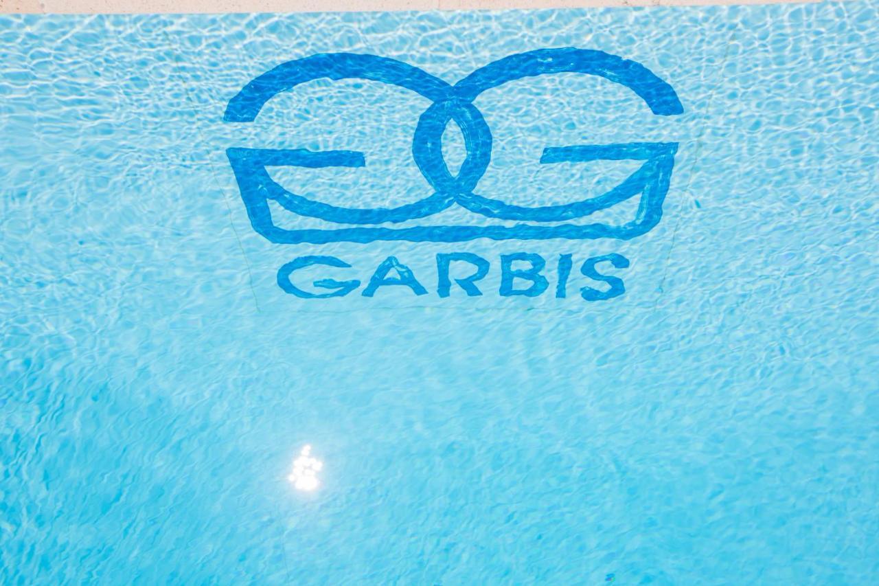Garbis & Aparthotel