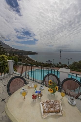 Aparthotel Garbis & Lourdata (Kefalonia)