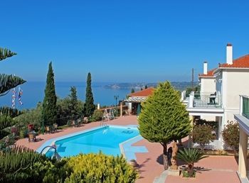 Garbis & Aparthotel 2*
