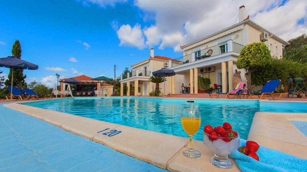 Aparthotel Garbis & Lourdata (Kefalonia)